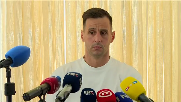 Pogledajte sva lica Nikole Kalinića nakon što je javno prozvao Upravu i Hajduk