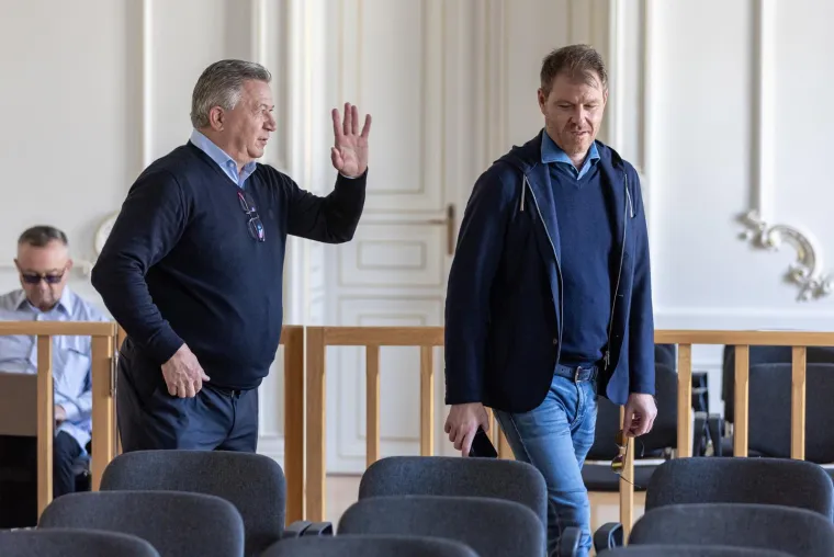 Na upite Uskoka ustvrdio je kako mu nitko iz Engleske nije ništa platio u dogovoru oko nagodbe, ali da mu je tijekom istrage Uskok pokazao dokument koji ga je "ostavio u šoku, nevjerici i strahu", jer se "u preambuli spominjala neka tvrtka iz Londona". Kaže da ga je uhvatio strah ne snosi li on, kao čovjek bez pravnog iskustva, nekakvu kaznenu odgovornost.