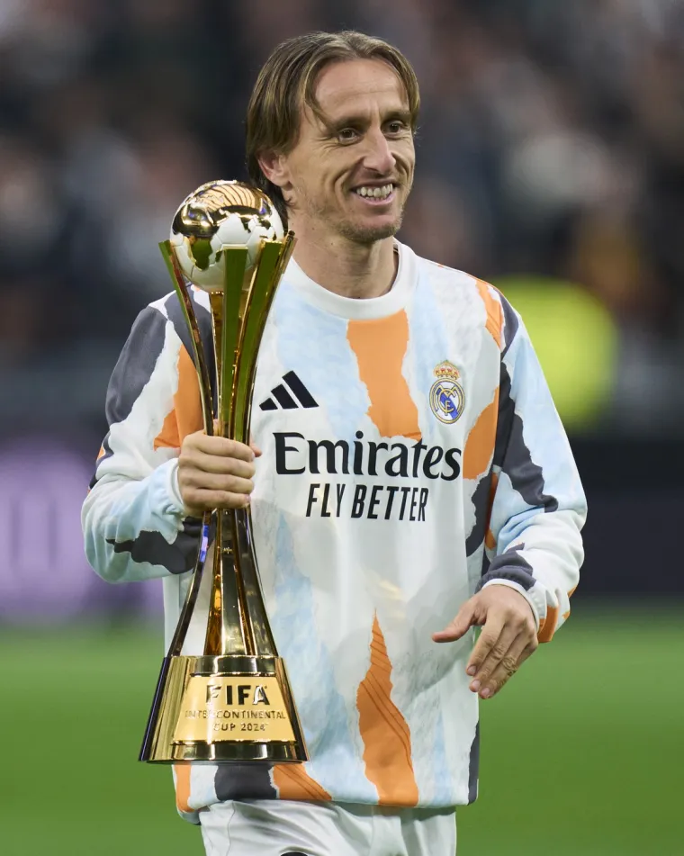 Modrić je u prosincu 2024. s Realom osvojio Interkontinentalni kup i došao do svog 28. naslova s Real Madridom. Time je rekorder kluba starog 122 godine.