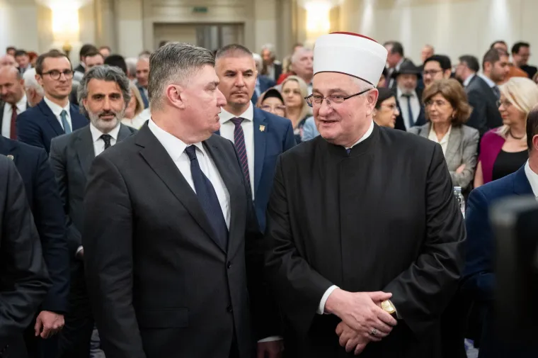 Pogledajte susret Milanovića i Plenkovića: Na&scaron;e kamere snimile neugodnjak u Sheratonu