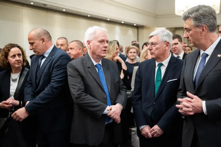 Pogledajte susret Milanovića i Plenkovića: Na&scaron;e kamere snimile neugodnjak u Sheratonu