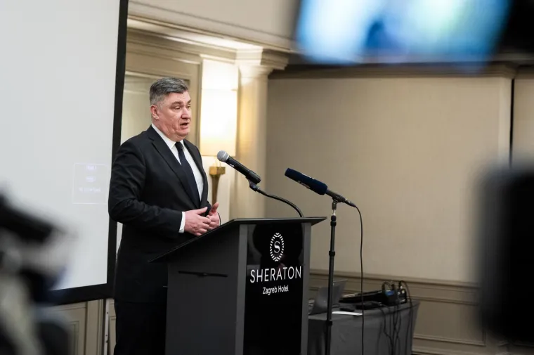 Pogledajte susret Milanovića i Plenkovića: Na&scaron;e kamere snimile neugodnjak u Sheratonu