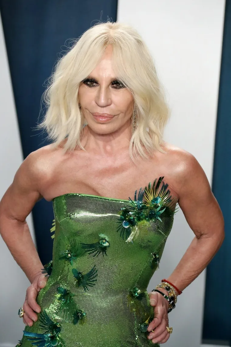 Ubojstvo brata slomilo je Donatellu Versace, a spas je tražila u kokainu i estetskim operacijama
