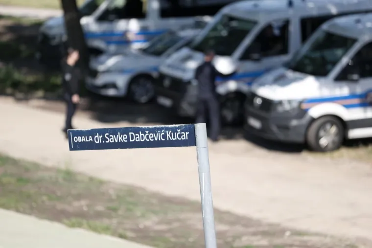 Jake snage na 'Hodu za život' i masa ljudi, a sve oči uprte su na drugo mjesto