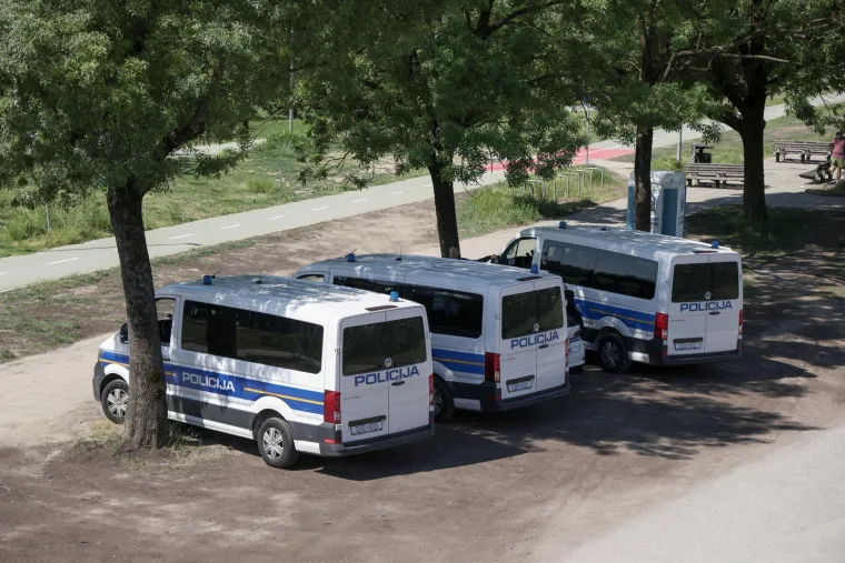 Jake snage na 'Hodu za život' i masa ljudi, a sve oči uprte su na drugo mjesto
