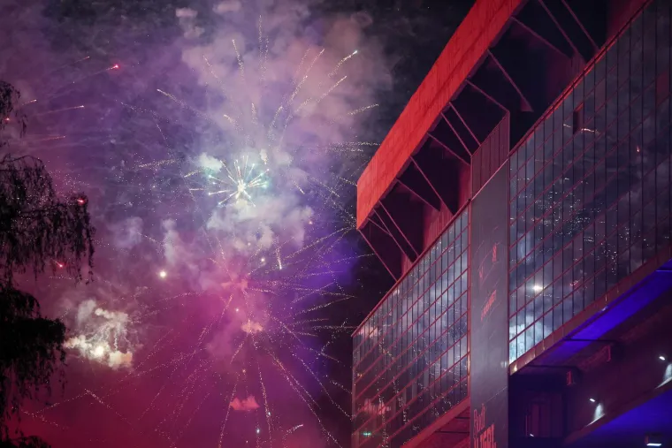 Slavlje se preselilo ispred stadiona, provjerite &scaron;to su sve dinamovci radili