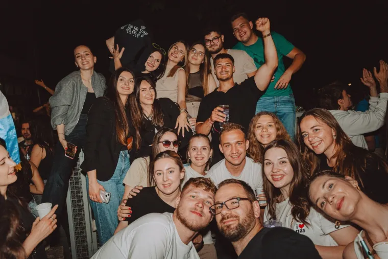 Nepregledno more studenata preplavilo je ovaj vikend 'Savu': Pogledajte nevjerojatne prizore euforije
