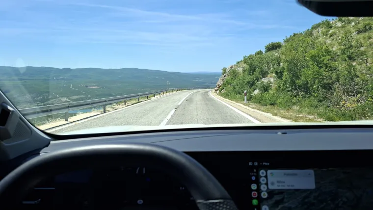 Vozili smo obiteljski SUV sa sportskim performansama, malom potro&scaron;njom i fantastičnom cijenom