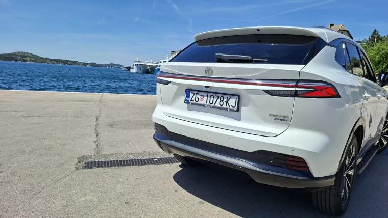 Vozili smo obiteljski SUV sa sportskim performansama, malom potro&scaron;njom i fantastičnom cijenom