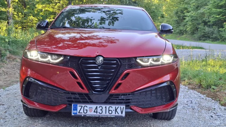 Vozili smo uzbudljivi novi SUV: Osvaja emocijama, a jedan prekidač mijenja sve