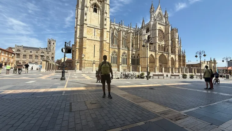 Dario je propje&scaron;ačio Camino: Na kraju je razvio hrvatsku zastavu, emocije su potekle