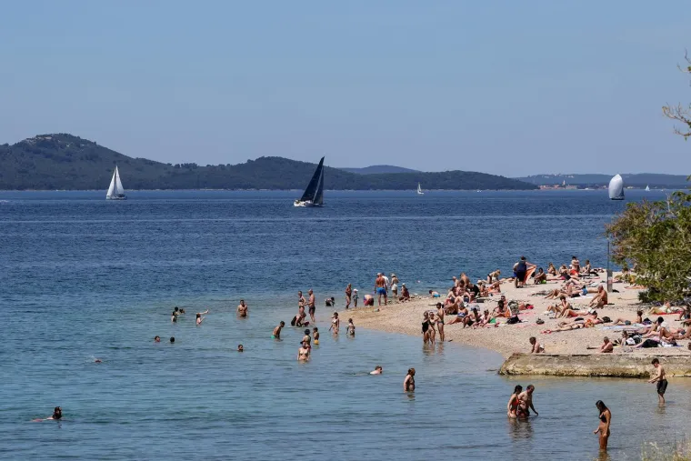 Ovih 15 hrvatskih gradova u podne su bili najtopliji: Hlad je sada najtraženije mjesto