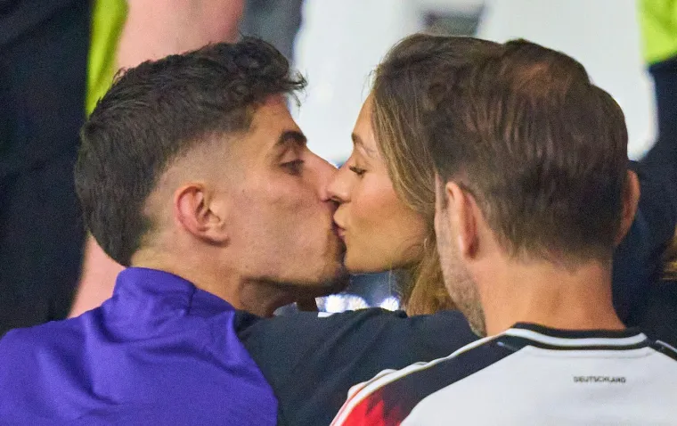 Tko je najpoznatija njemačka WAGsica? Prate je tisuće fanova, uživa u luksuzu i osvaja ljepotom