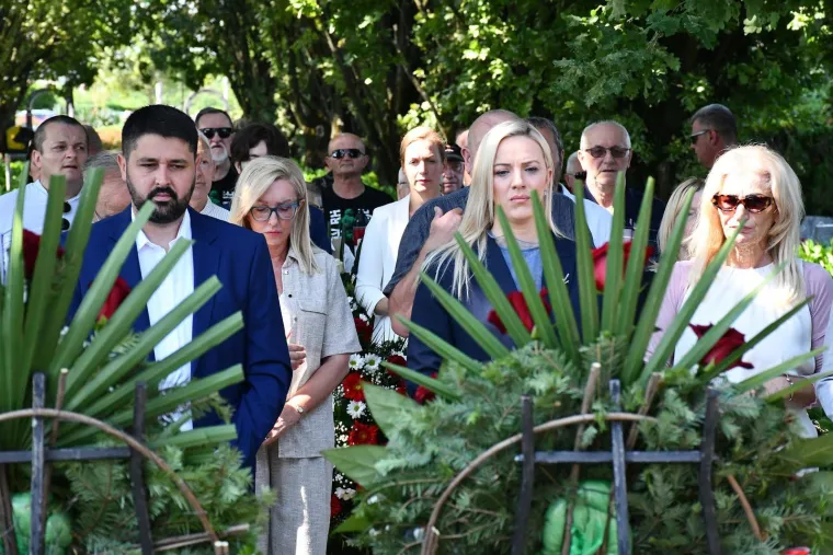 Od Posavine preko Kvarnera do Dalmacije: Poklonili se partizanima, pogledajte ove slike