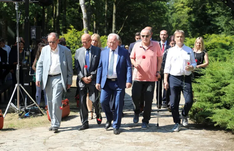 Od Posavine preko Kvarnera do Dalmacije: Poklonili se partizanima, pogledajte ove slike