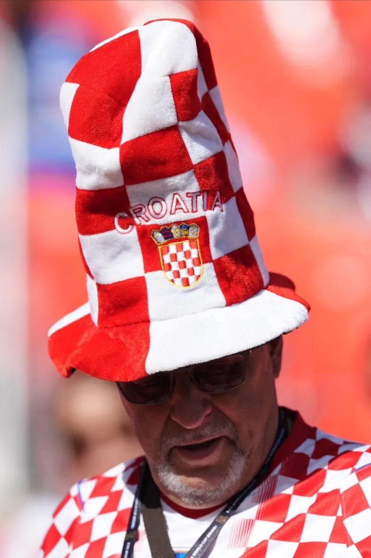 Hrvatski navijači napravili show na stadionu: Uz kockice svi gledali i u Ivanu Knoll