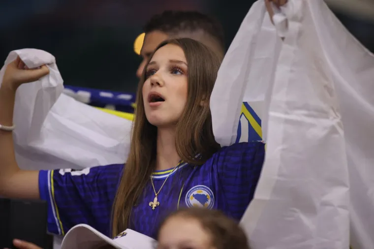 Noć za pamćenje: Ono &scaron;to su Zmajevi uradili pokrenulo je lavinu emocija, pogledajte prizore iz BiH