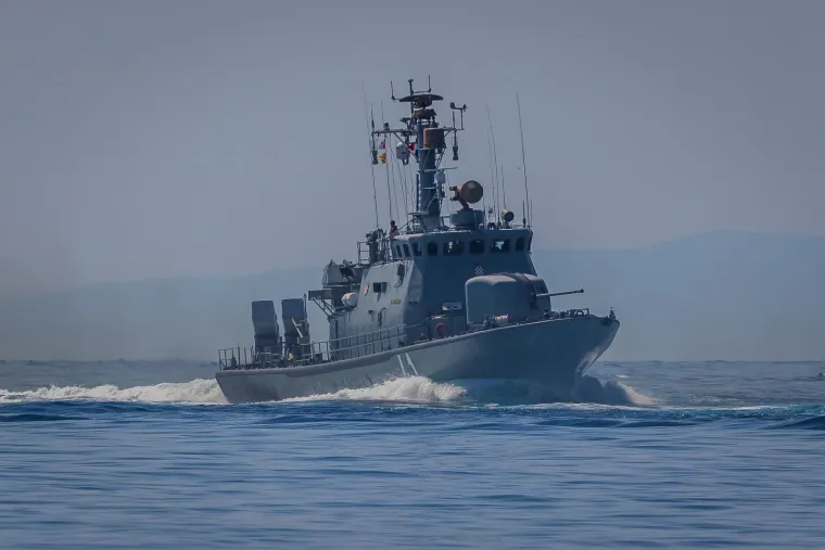 Vi&scaron;e od 3000 vojnika, Rafalei i ratni brodovi: Pogledajte veliku vojnu vježbu na Jadranu!