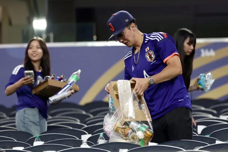 Japan pro&scaron;ao u osminu finala, no svijet priča o onome &scaron;to se dogodilo nakon sučevog zvižduka