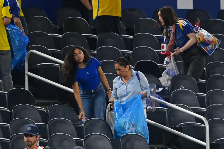 Japan pro&scaron;ao u osminu finala, no svijet priča o onome &scaron;to se dogodilo nakon sučevog zvižduka