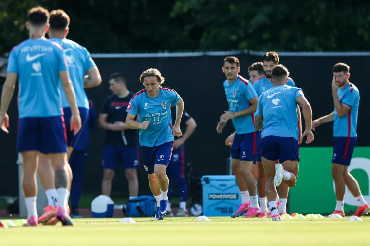 Zagrmilo na treningu: Vatreni imali nevidljivog i opasnog gosta kojeg se svi boje
