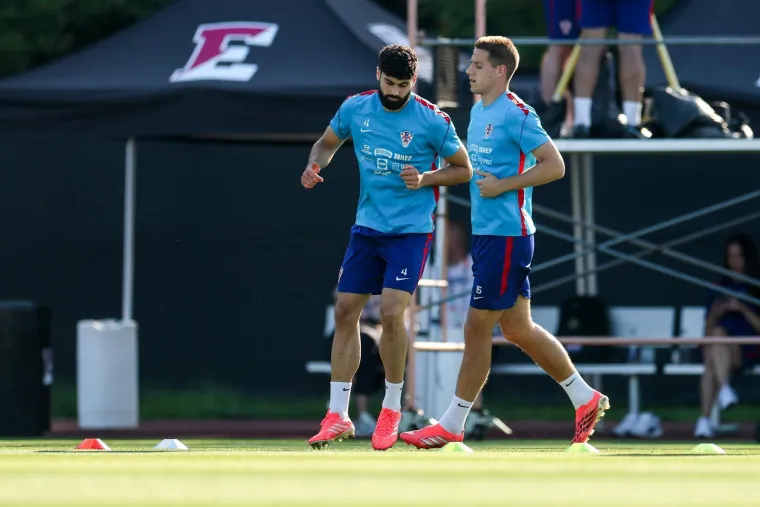 Zagrmilo na treningu: Vatreni imali nevidljivog i opasnog gosta kojeg se svi boje