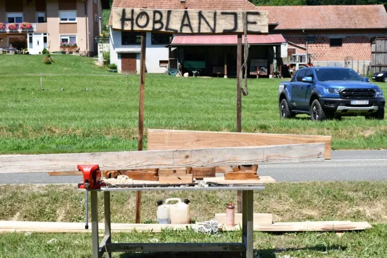 Hoblanje, sečkanje korzija, žaganje: Ne znate &scaron;to to znači? Odmorite du&scaron;u i pogledajte