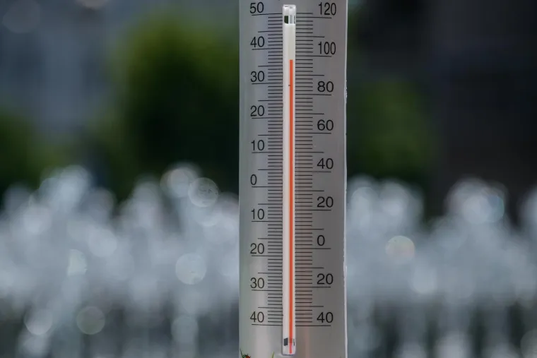 Dva se grada upravo 'kuhaju' na preko 37 stupnjeva! Ovo su prizori iz centra Zagreba