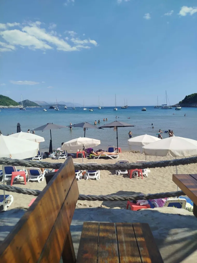 Nestvarni prizori s Jadrana: Ovo je 21 najljep&scaron;a plaža po va&scaron;em izboru