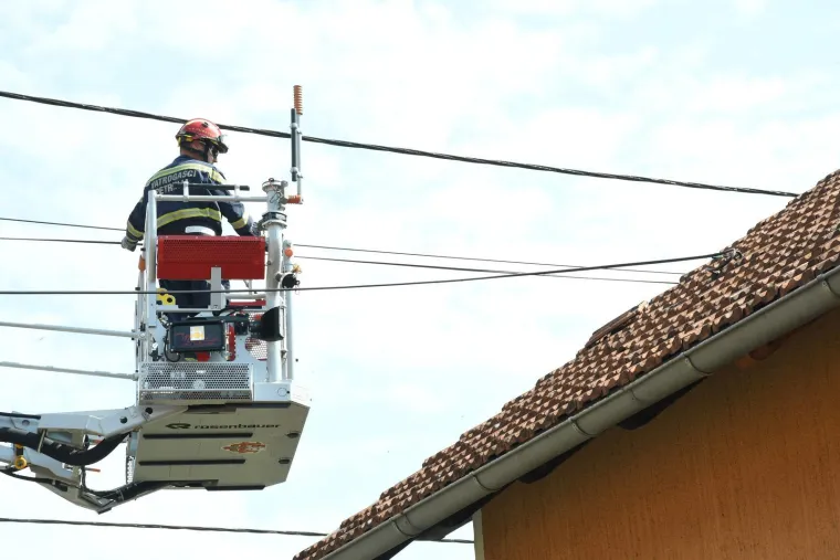 Nebo se potpuno zamračilo pa je krenuo kaos: Pogledajte kako dan nakon nevremena izgleda Mo&scaron;ćenica