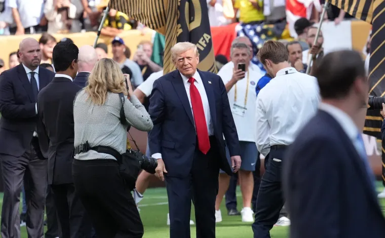 Kur&scaron;lus na pozornici zbog Trumpa: Igrači gledali u čudu, a Infantino ga nagradio vrijednim poklonom
