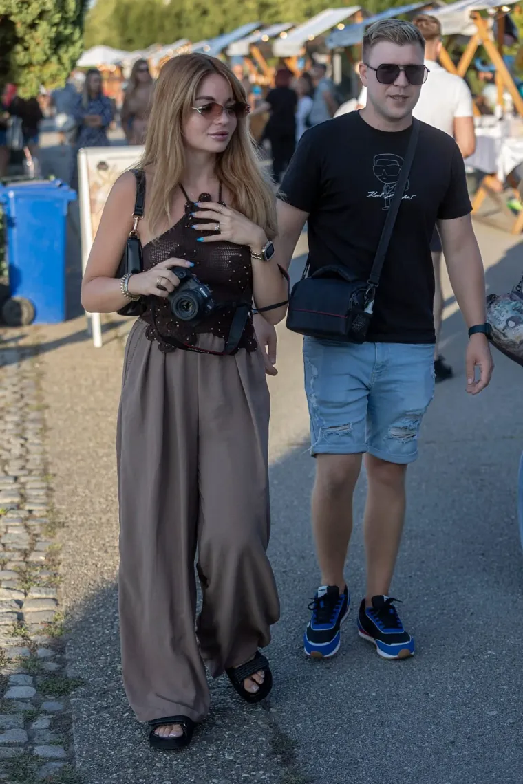 Promenada je vrvjela ljudima, a među legicama je i ovaj put bilo te&scaron;ko izabrati najljep&scaron;u