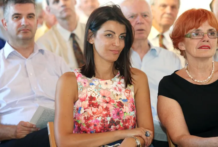 Vladala gradom i odu&scaron;evljavala stilom: Ovo su najpamtljiviji ljetni outfiti 'kninske kraljice'
