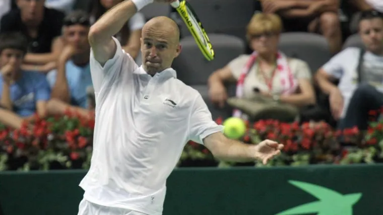 Nole "slomio" Ljubu i Srbiji osigurao prvi bod