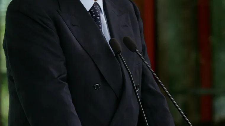 Berlusconi osuđen na četiri godine zatvora!