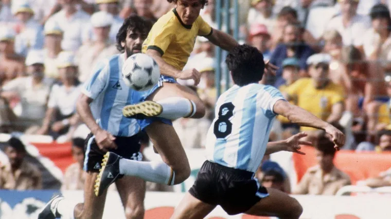 Javili se i Brazilci: Zico je rekorder, a ne Messi!