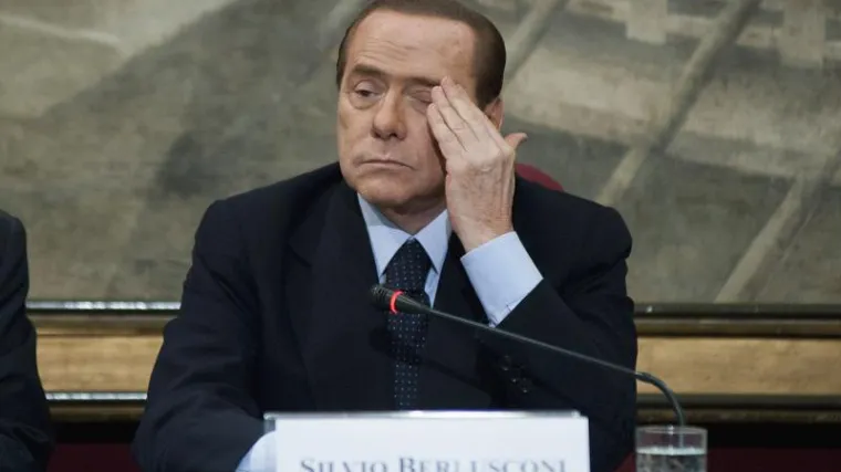 Berlusconi treba platiti 540 milijuna eura odštete