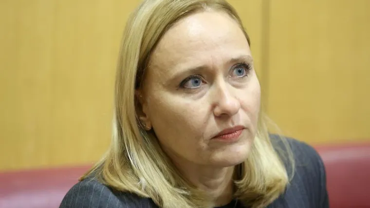 'Sram me je što muškarci ženama rade na poslu'