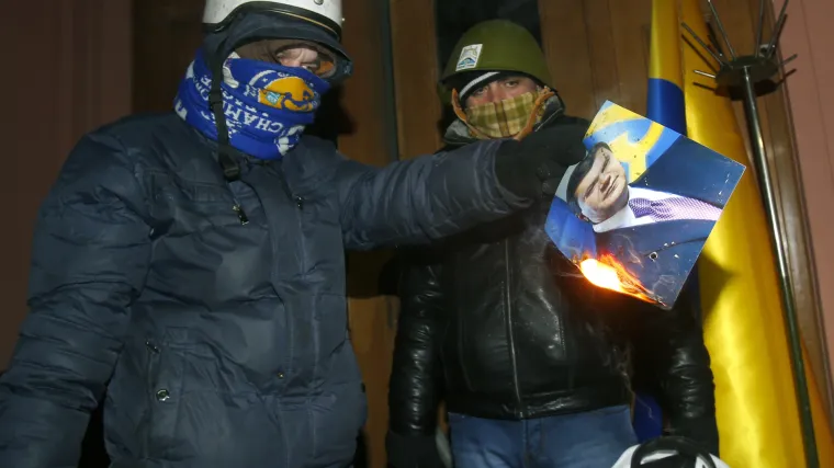 Prosvjednici zauzeli ministarstvo pravosuđa u Kijevu!