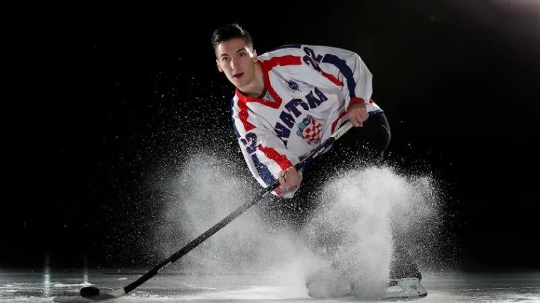 Prvi Hrvat koji je rođen u Hrvatskoj potpisao za NHL klub!