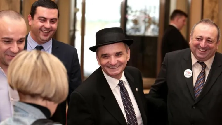 Burić podržao Glavašev ispad: 'Kako drugačije reći četniku da je četnik?'