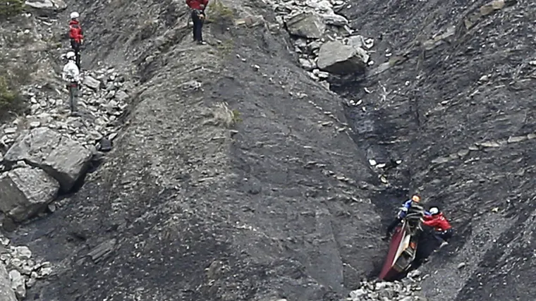 Stiglo službeno izvješće: kopilot Germanwingsa 'vježbao' rušenje zrakoplova