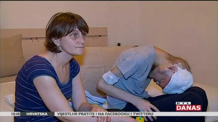 Dobri ljudi, pomozite: 20-godišnjeg Zrinka bolest promijenila do neprepoznatljivosti!