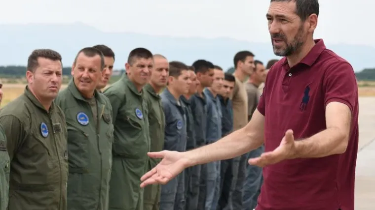"Ne treba nam pomoć. Izdržite, ljudi to očekuju od nas"
