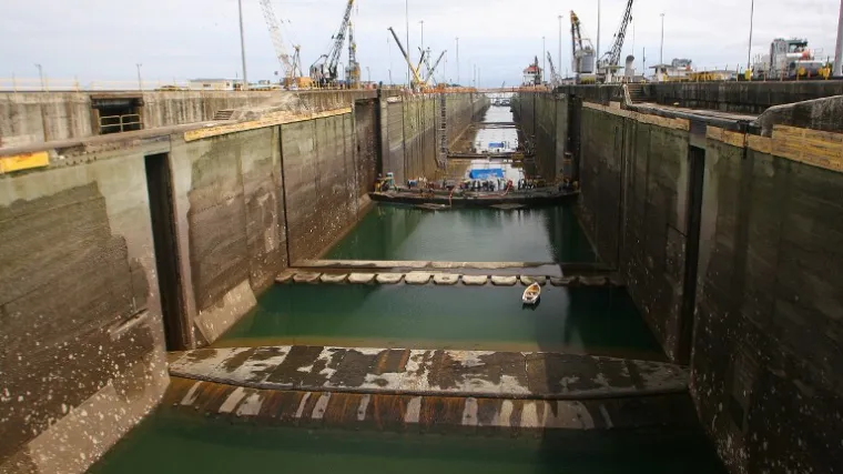Zbog suše Panamski kanal ograničava veličinu brodova koji njime mogu ploviti