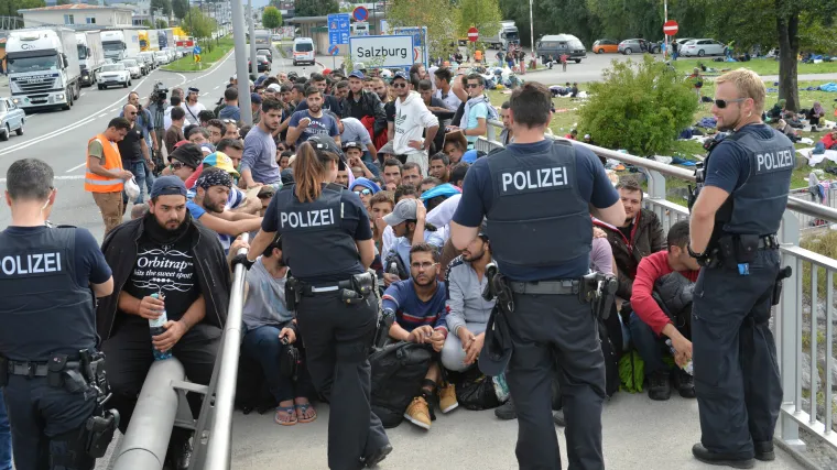 Austrija strahuje da bi Njemačka mogla zatvoriti granice: 'Pitanje je vremena kada će upaliti crveno svjetlo'