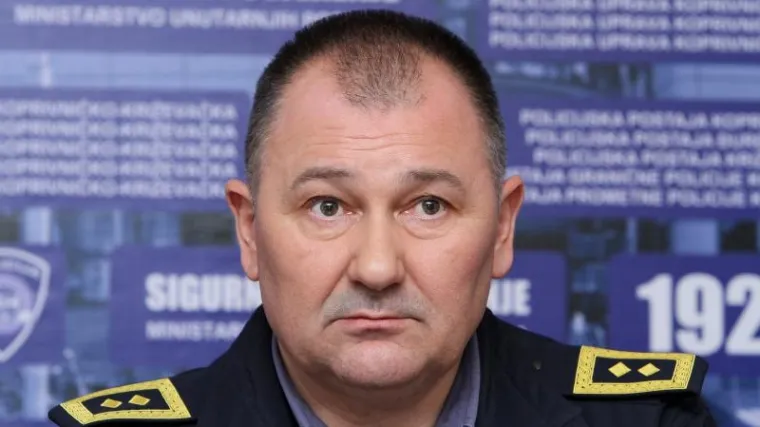 Načelnik Policijske uprave pijan službenim automobilom skrivio nesreću