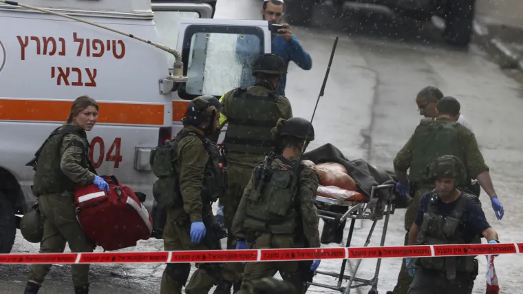 Preminula teško ranjena 24-godišnja Izraelka koju su izboli Palestinci