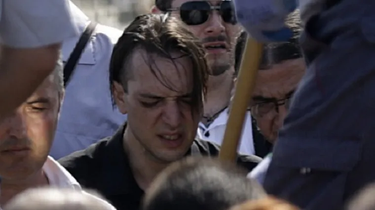 'Spavam s njenom slikom, ona je ovdje uz mene'