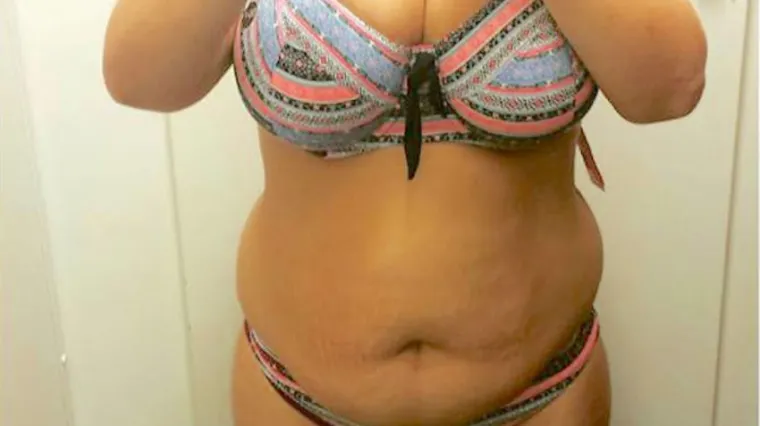 Čekala je ispred svlačionice da isproba bikini, a onda je čula ovo...